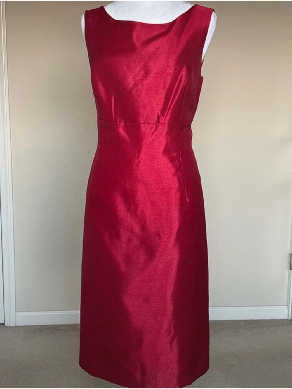 Black Label by Evan Picone Classic Burgundy Sheath Dress
